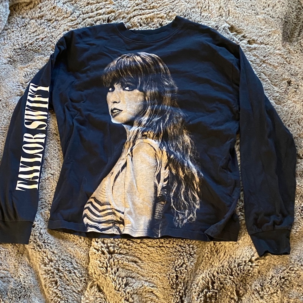 Taylor Swift official navy blue long sleeve
